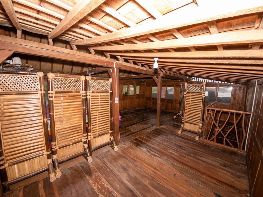 Villa Watu Kodok - Villa Located Close To The Beach Baron Exterior foto